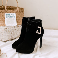 Elegant Suede Ankle Boots with Geometric Buckle - Sleek Style for Modern Women