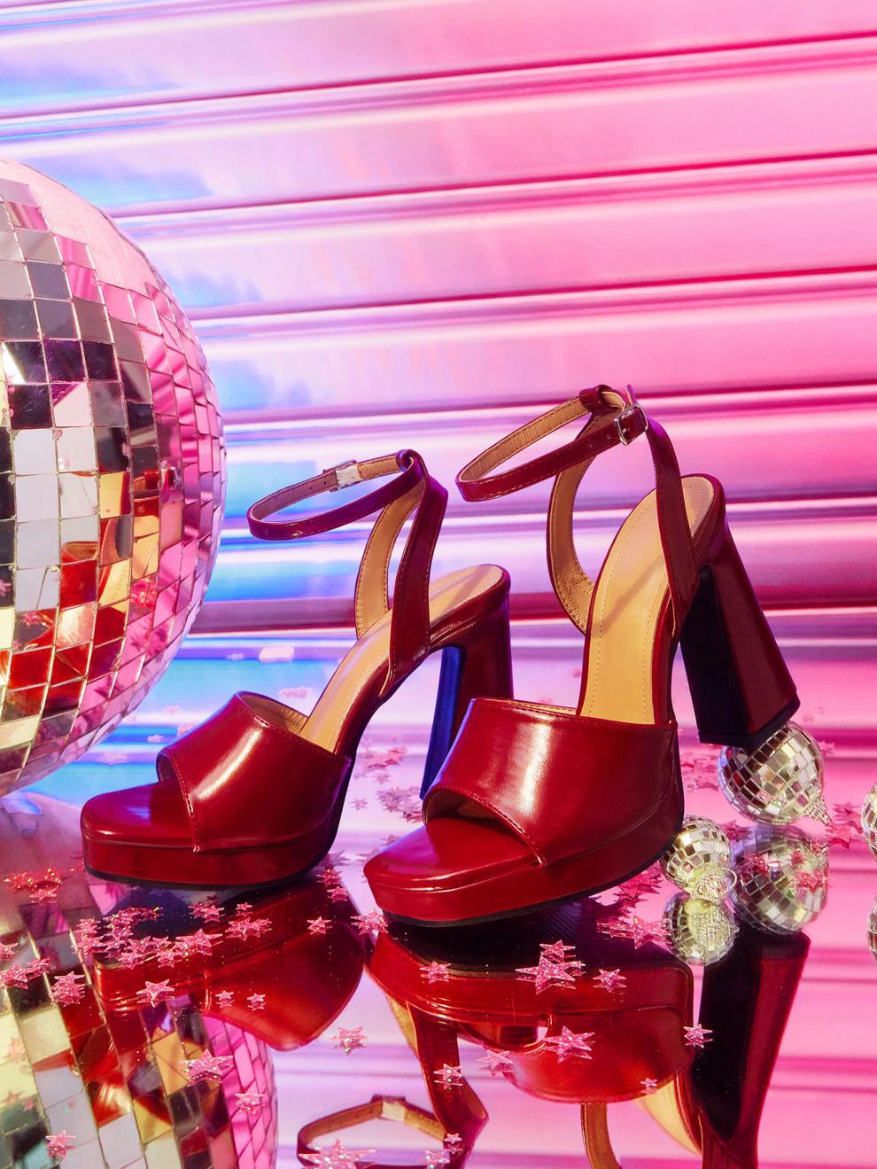 One-Strap Thick Heel Open Toe Sandals