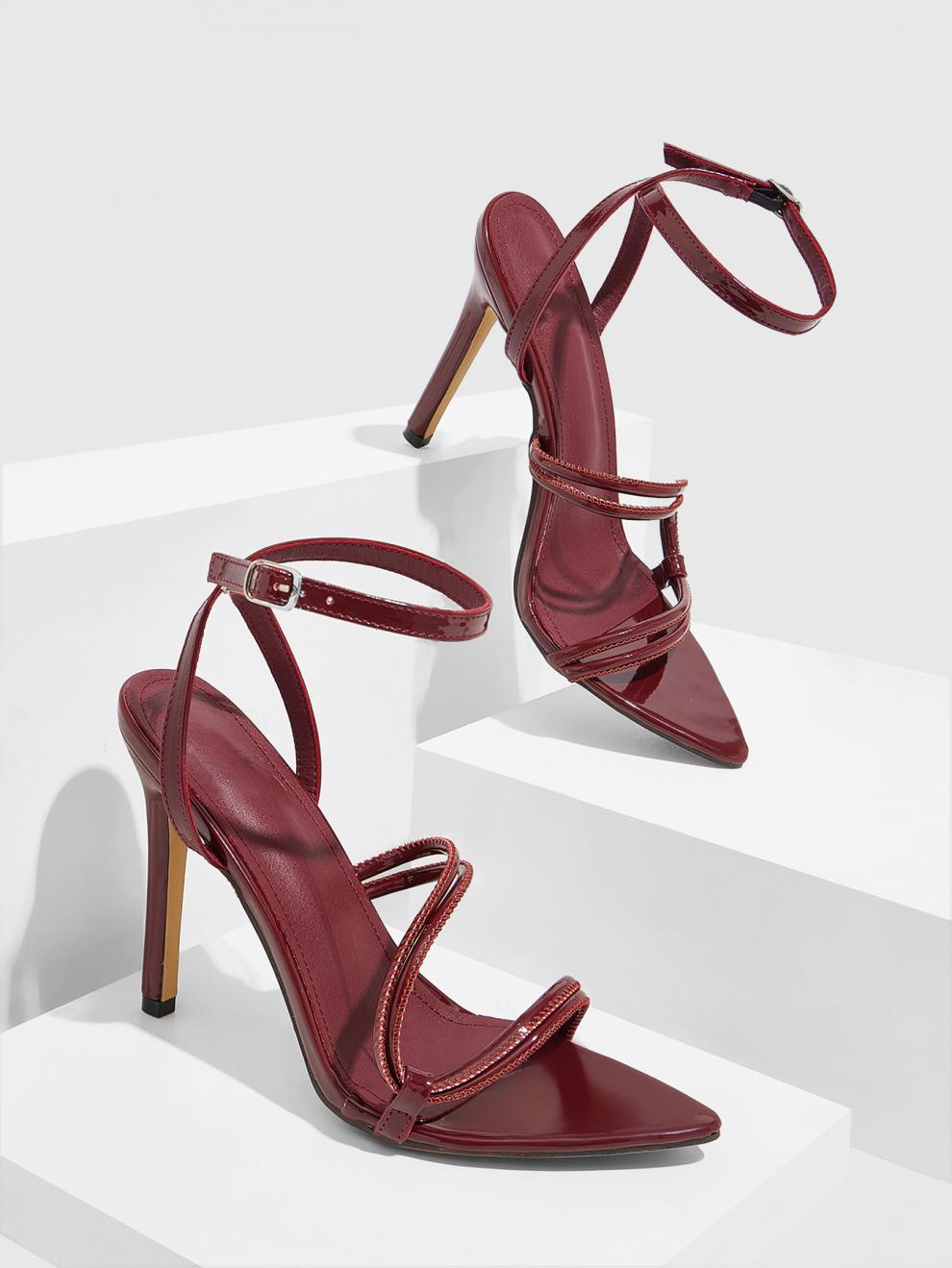 Thin Straps And Versatile High Heels