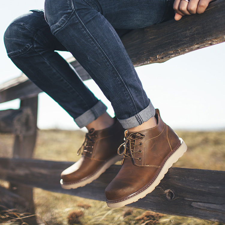 Mid-Cut Tooling Leather British Style Men's Desert Boot