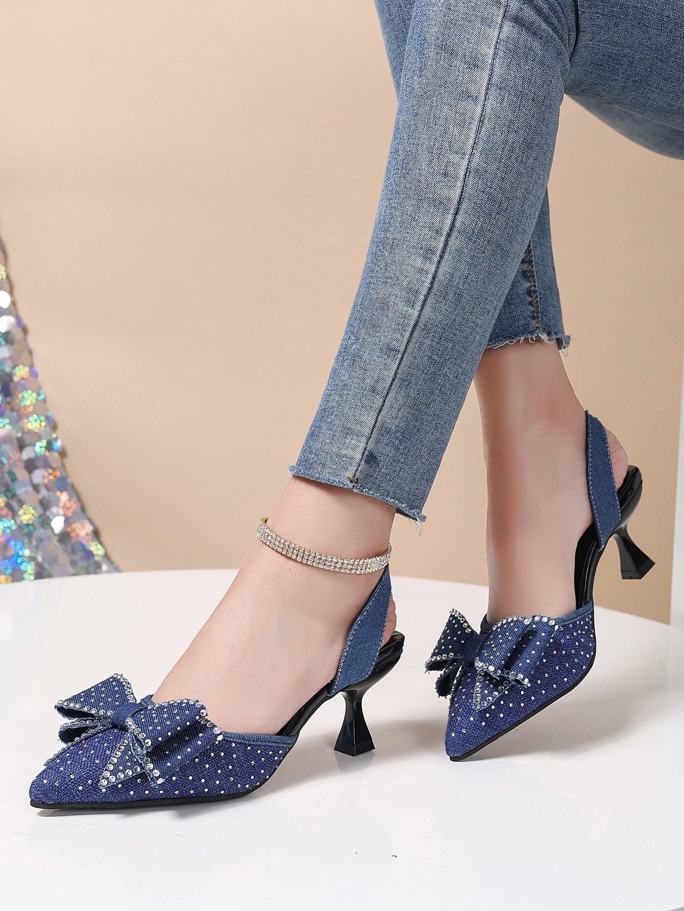 Rhinestone Pointed Bow High Heels