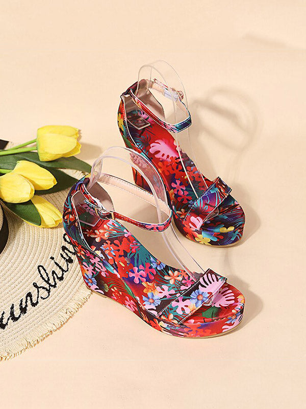 Printed Tropical Style Platform Sandals