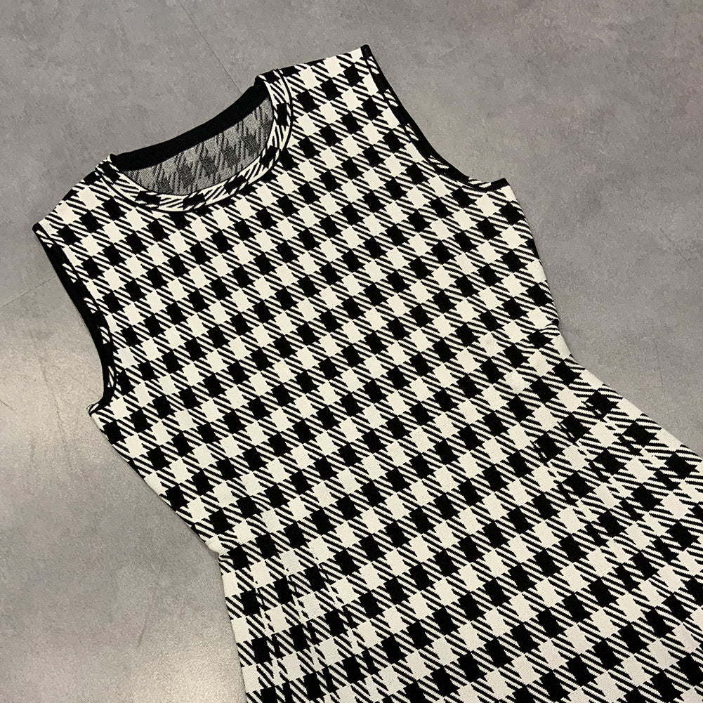 Round Neck Sleeveless Midi Plaid Bodycon Dress