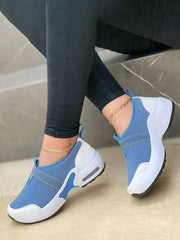 Breathable Casual Flyweaving Sneakers