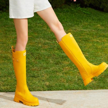 Botas de lluvia altas antideslizantes e impermeables de moda